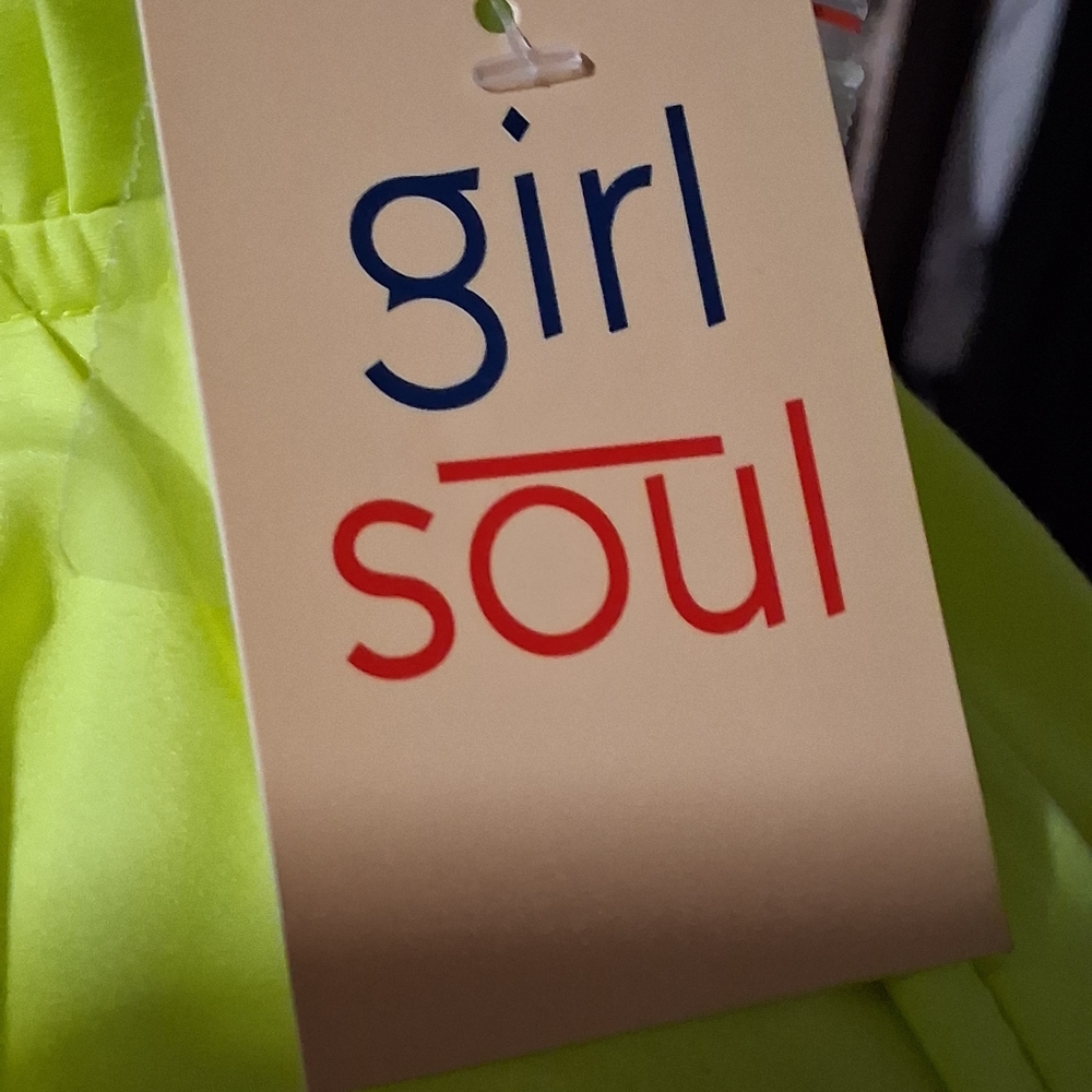 New "NWT" Girl Soul Neon Bright Yellow Long Sleeve Top, Size L - Picture 2 of 10